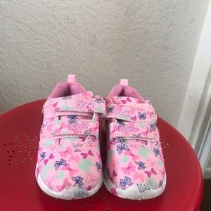 Minnie Mouse light up shoes . Great condition .